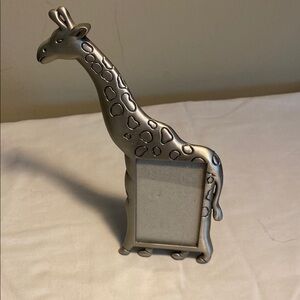 ELSA Silver Giraffe Accented Picture Frame